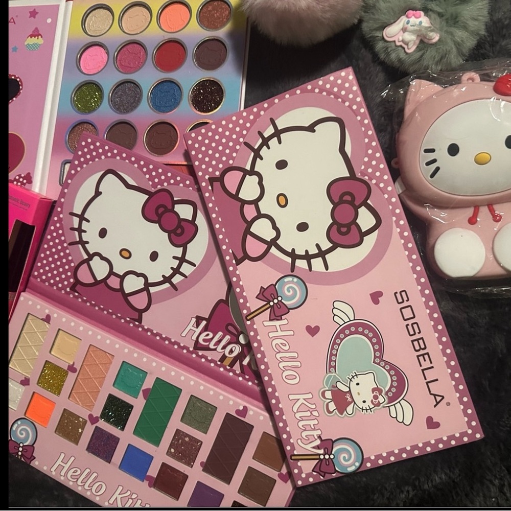 Hello kitty
